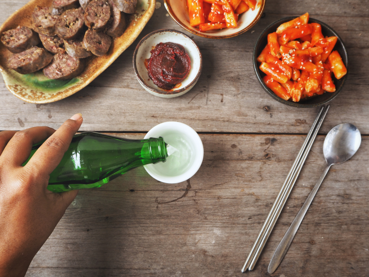 韓式調酒的最佳拍檔，永遠少不了重口味的料理。