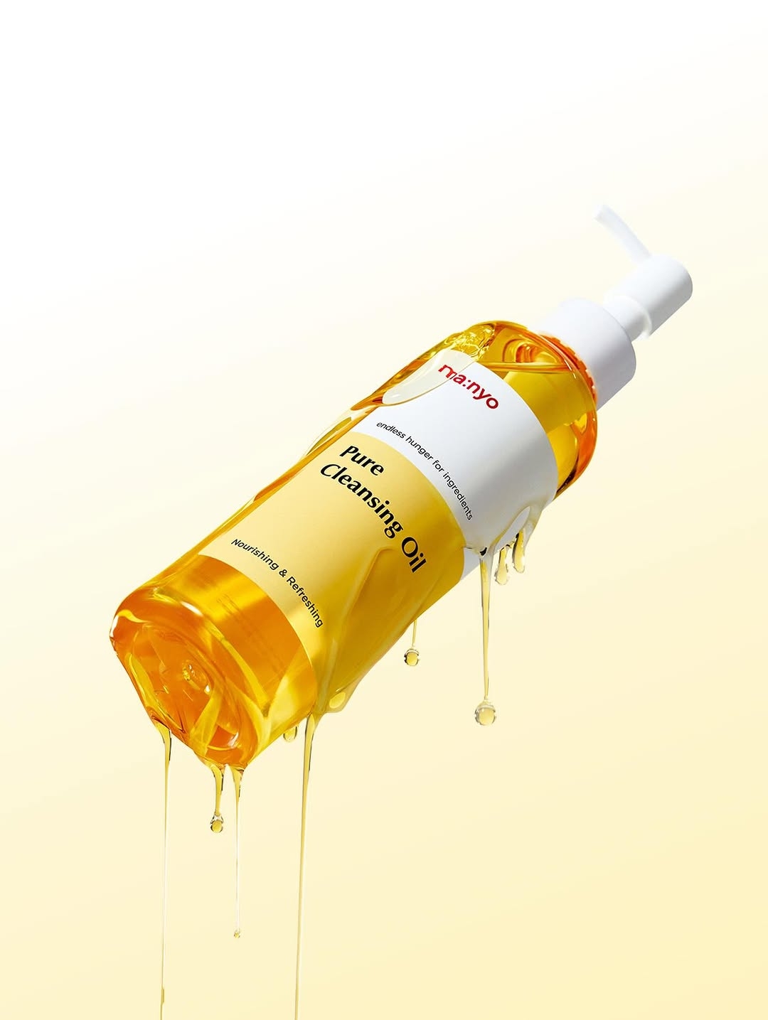 ma:nyo Pure Cleansing Oil（魔女工廠純淨卸妝油）。