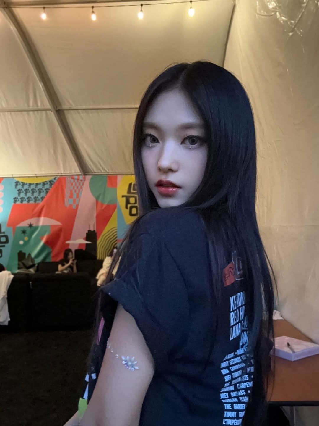 土象星座 (處女、摩羯) 大家頻率一致，三觀相近，連對「省錢是為了買更好的東西」這種價值觀都能完美對接，相處起來最舒服。