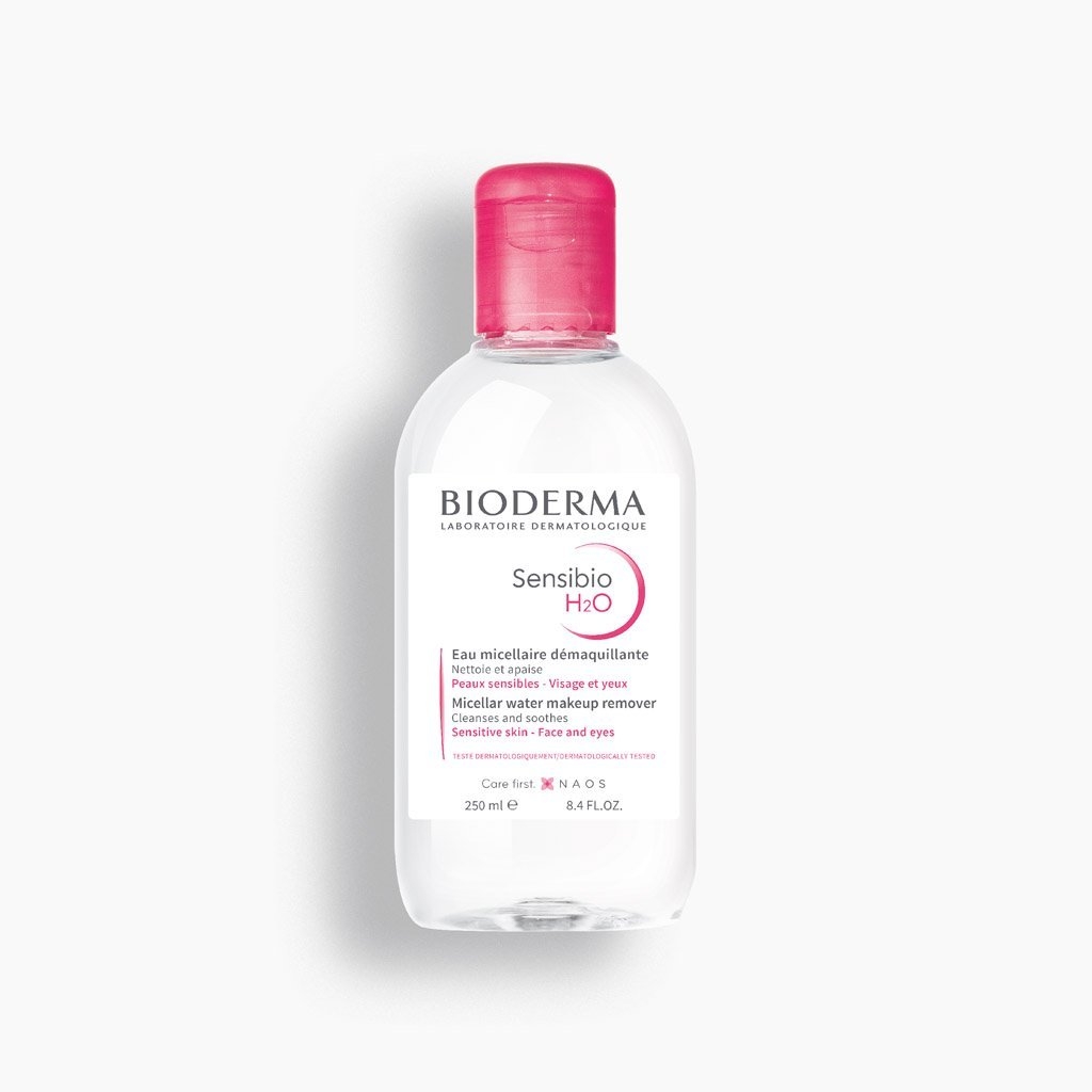 BIODERMA Sensibio H2O 深層卸妝潔膚水。