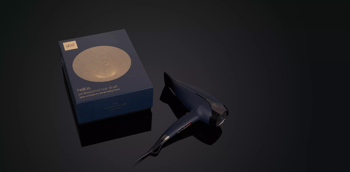 ghd Helios Professional Hair Dryer。