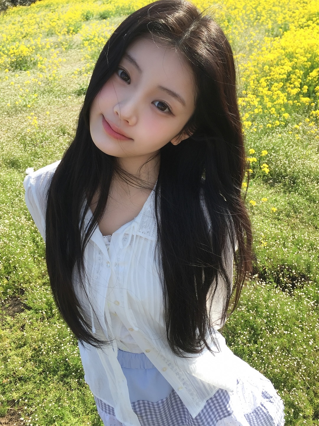 韓系眼妝最大的特色，就是利用「淡色系＋細節修飾」打造自然放大的雙眼。