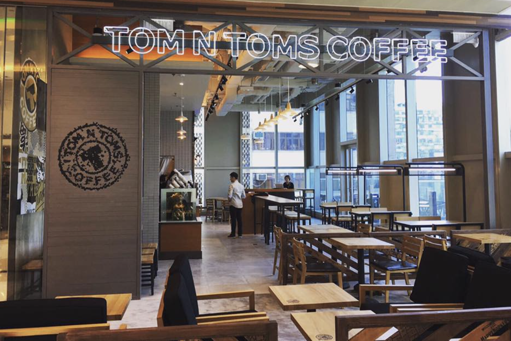Tom N Toms Coffee Hong Kong