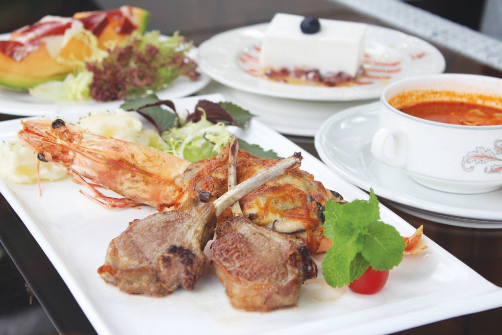 Lotus Courtyard Restaurant