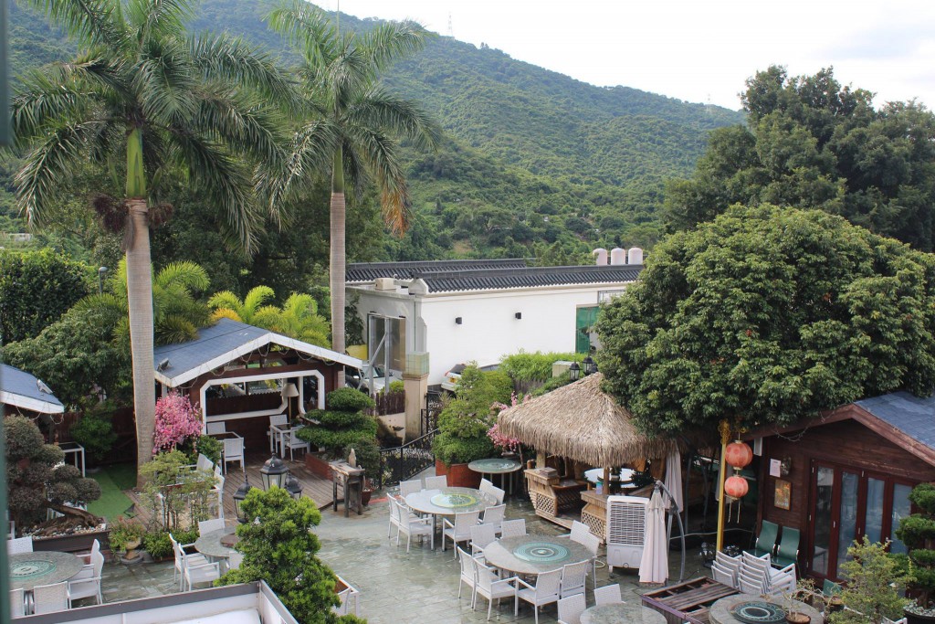 Lotus Courtyard Restaurant
