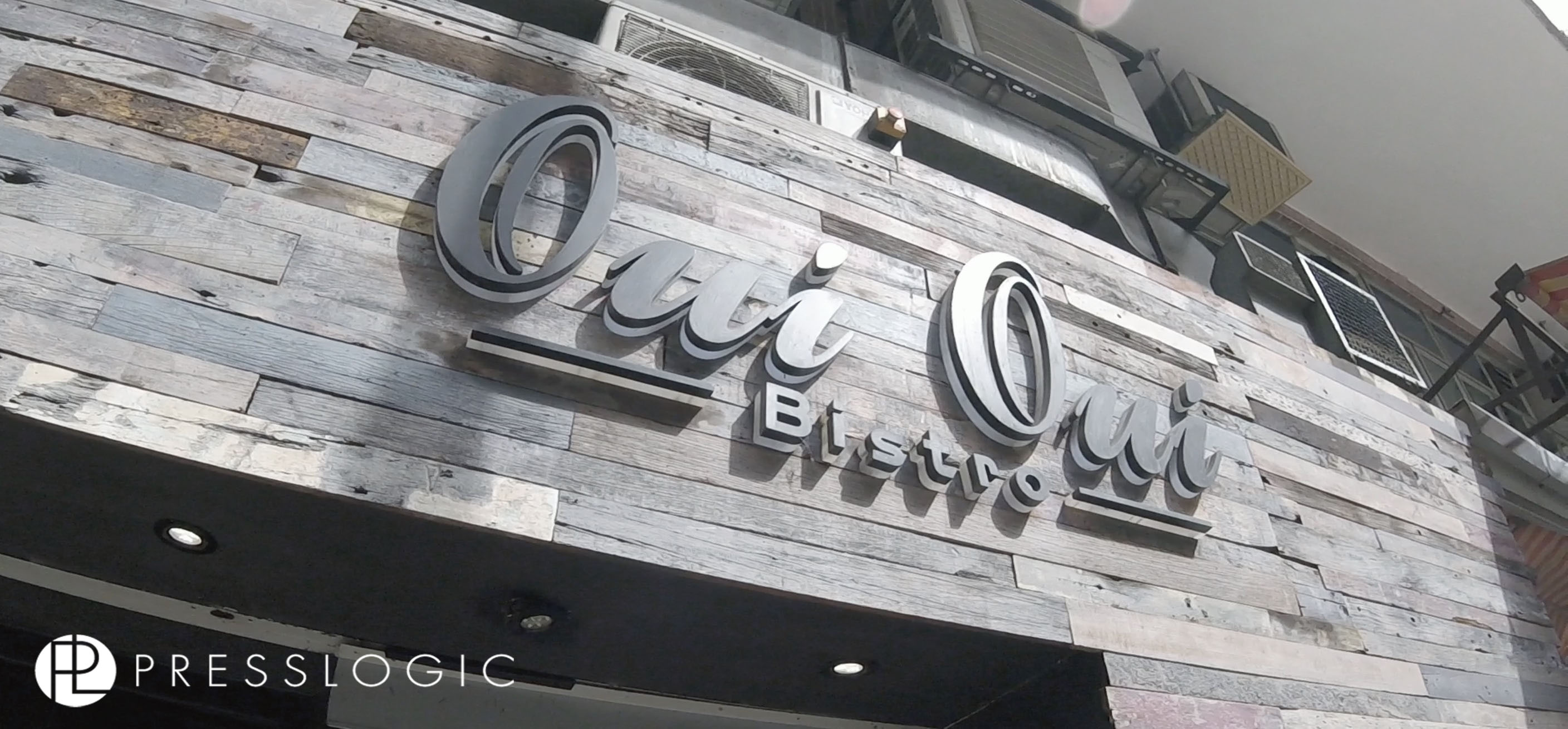 Oui-Oui-Logo copy