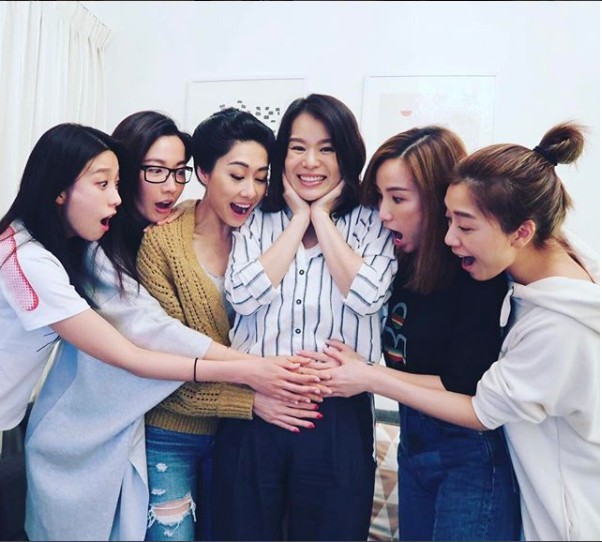 胡定欣Instagram