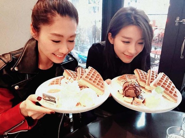 胡定欣Instagram