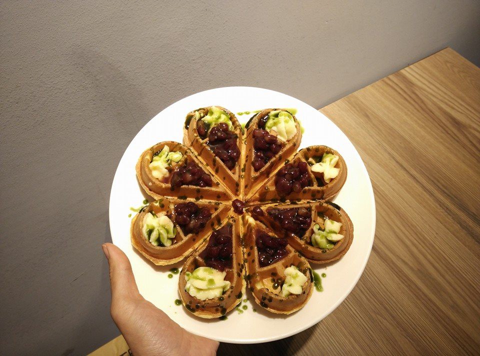 不想上班 只好喝拿鐵 Official Facebook