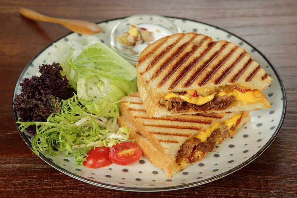 伍伍零Facebook專頁