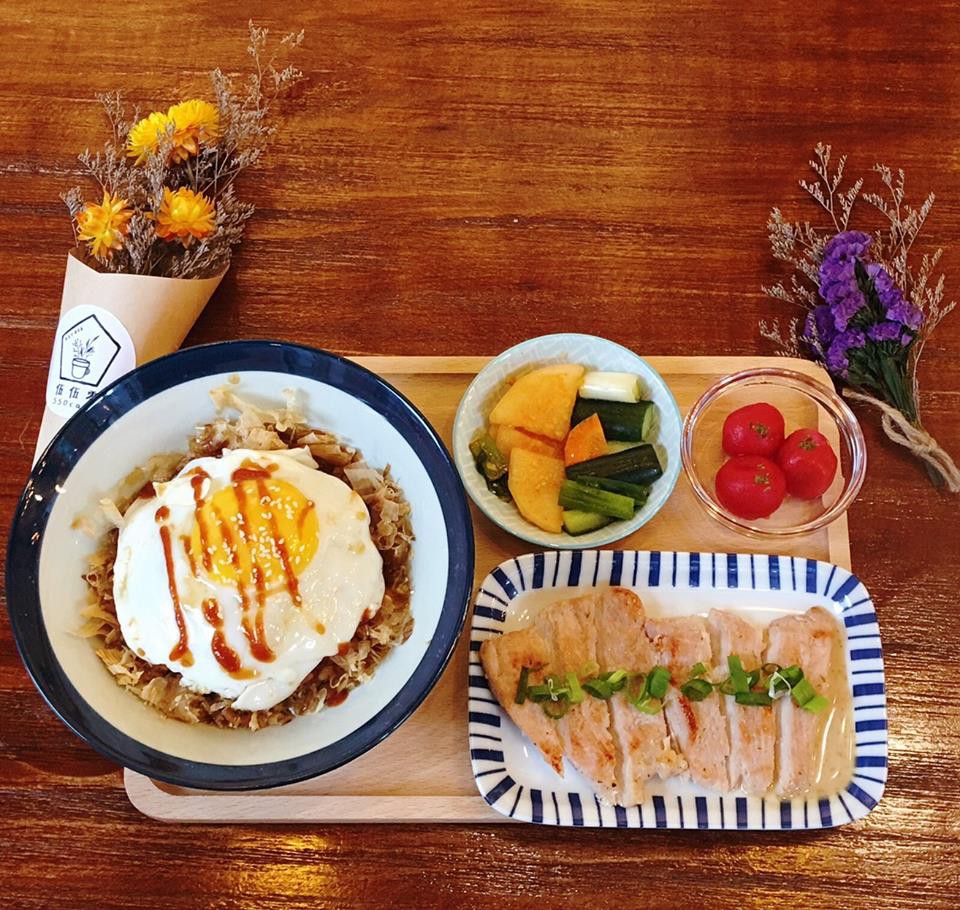 伍伍零Facebook專頁