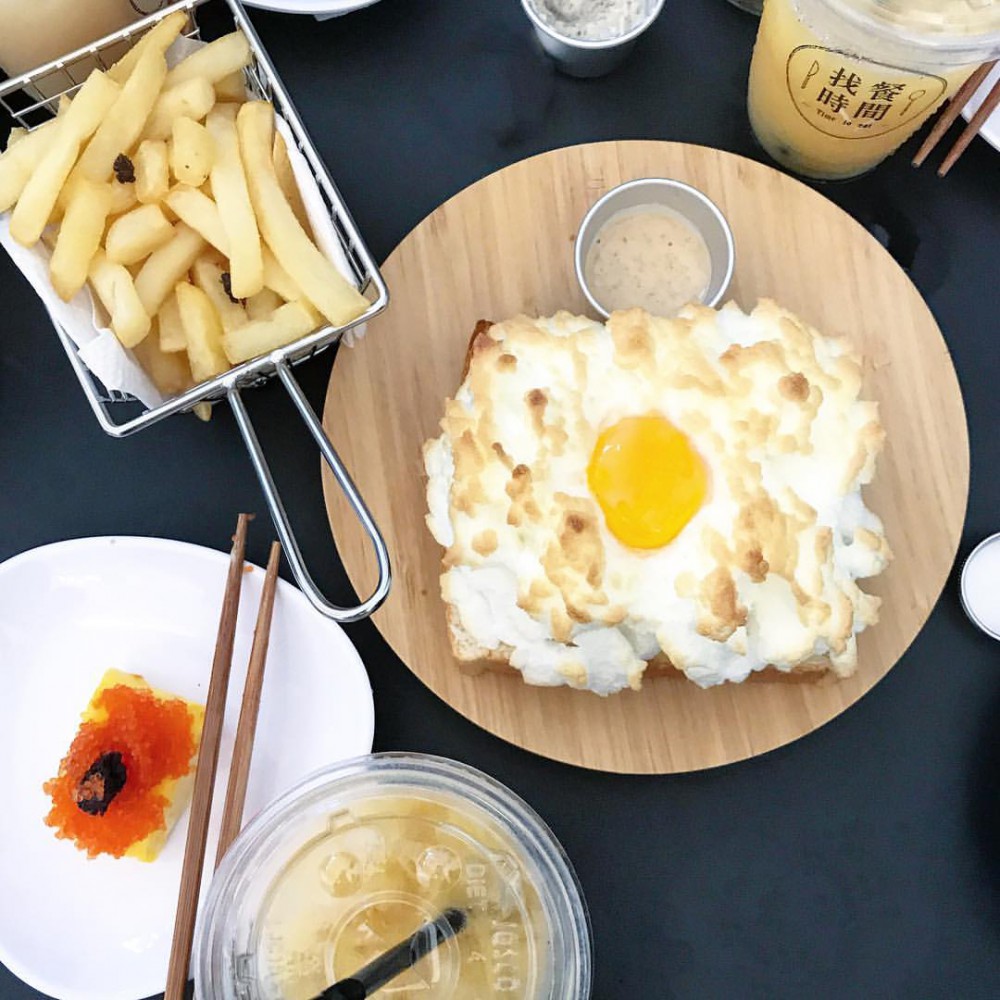 Time to Eat@Facebook