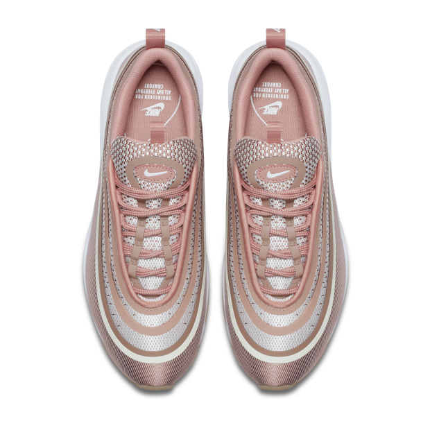 NIKE.COM