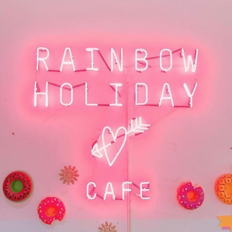 Rainbow.Holiday Cafe & Bar Official Facebook Page