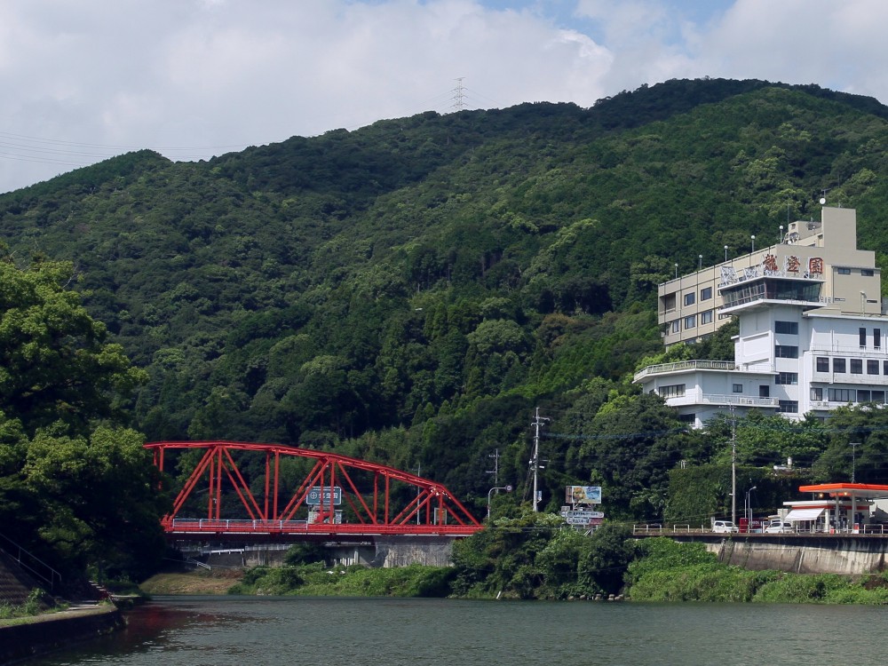 2. 佐賀縣佐賀市 – 龍登園