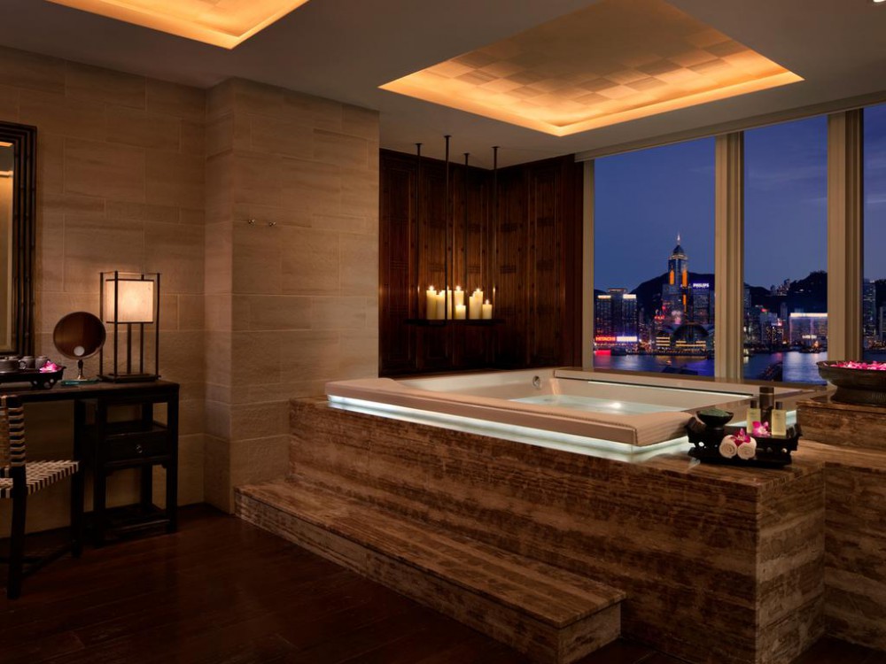 Booking.com 官網
