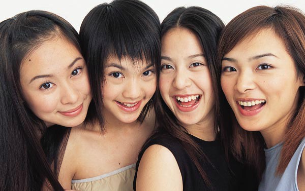 4 in love 官方照片