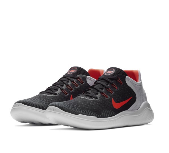 NIKE.COM
