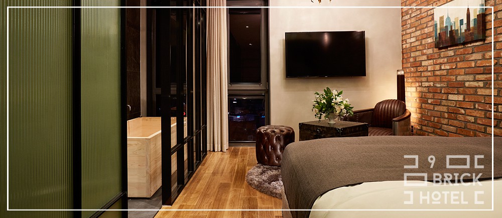 Nine Brick Hotel官網