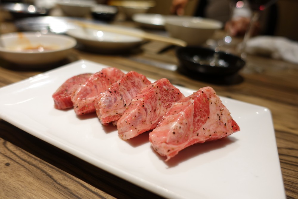 焼肉ジャンボ