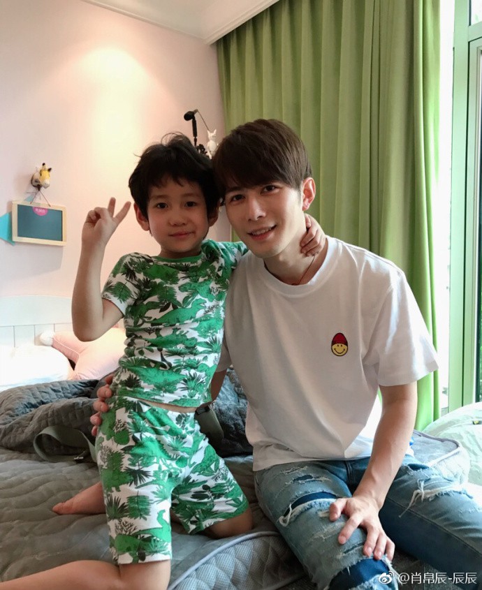 肖帛辰-辰辰 微博 