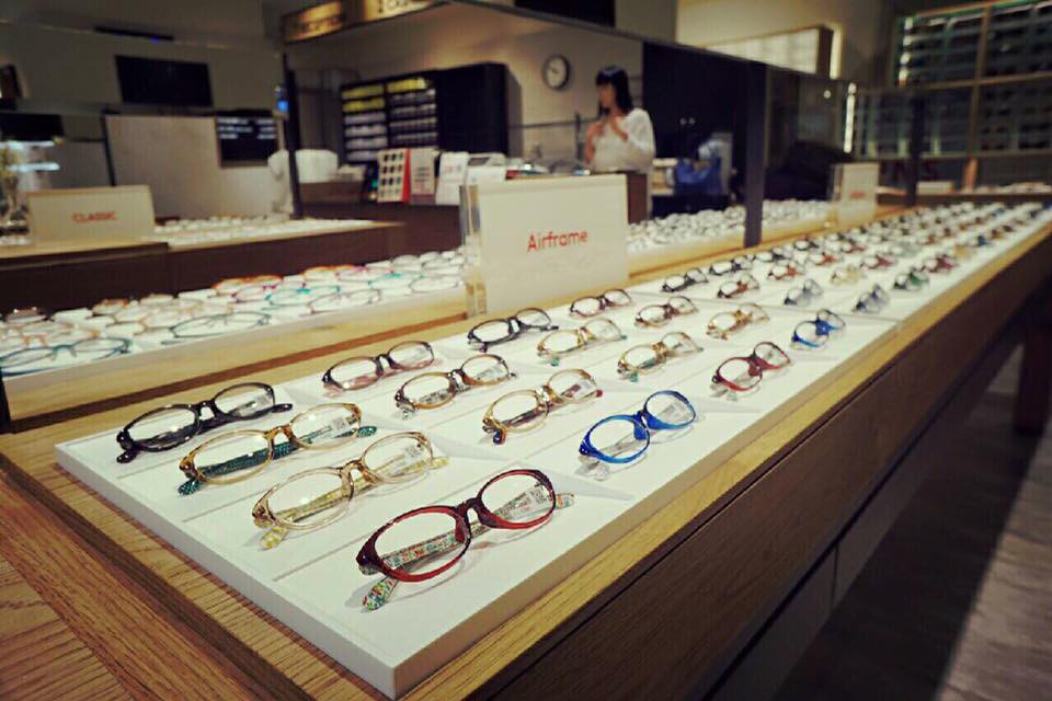 JINS Taiwan Facebook