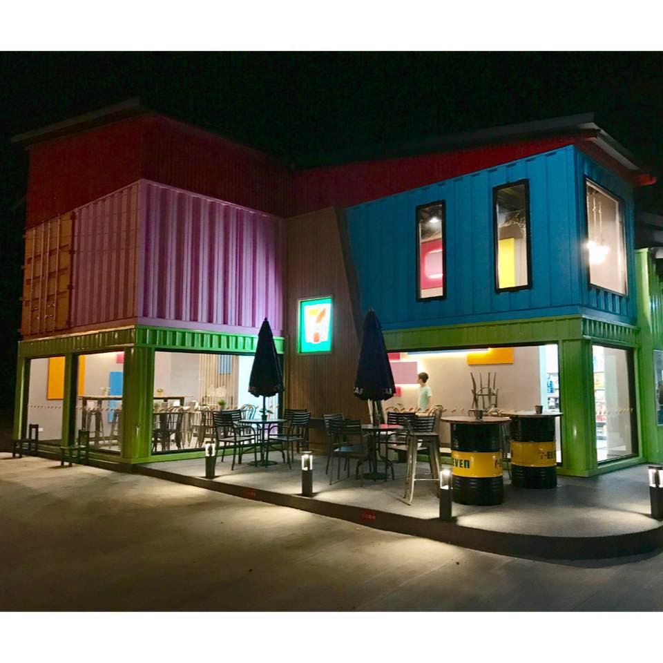 彩色貨櫃屋7-Eleven 龍躍門市 facebook