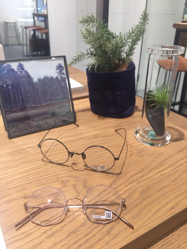 JINS Taiwan Facebook