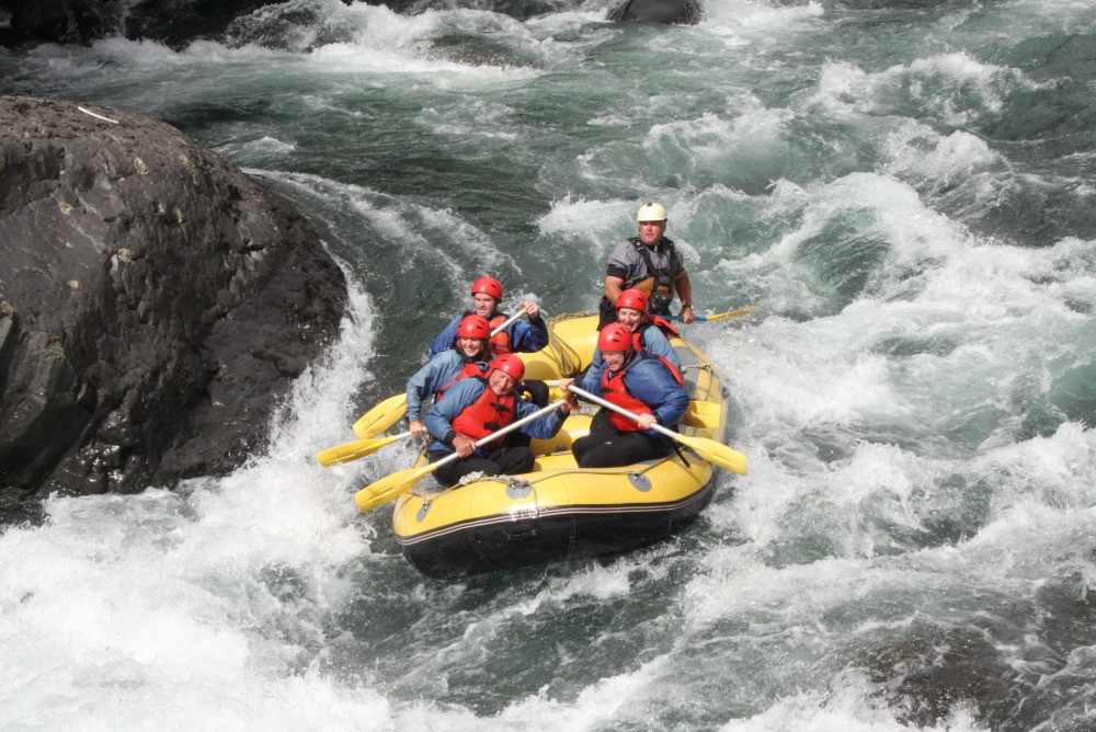 Tongariro-River-Rafting-grade-4.Chjelg