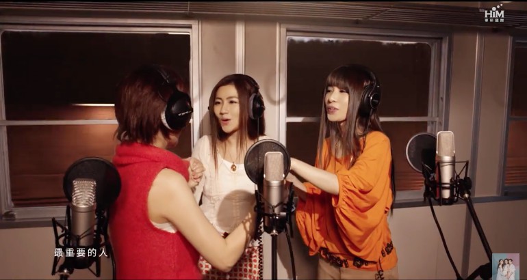 《十七》MV截圖