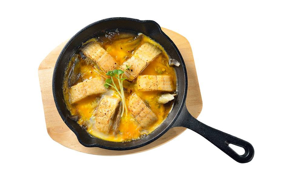 名代　宇奈とと（Japanese food）/Facebook