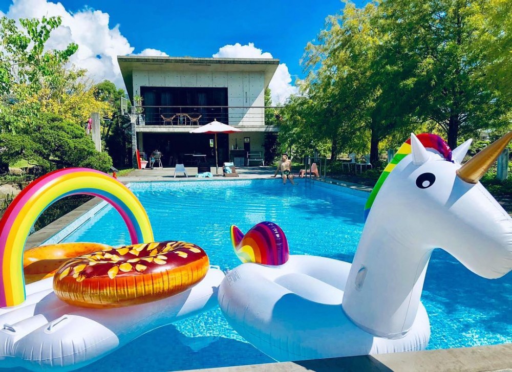 35alibnbcafe instagram