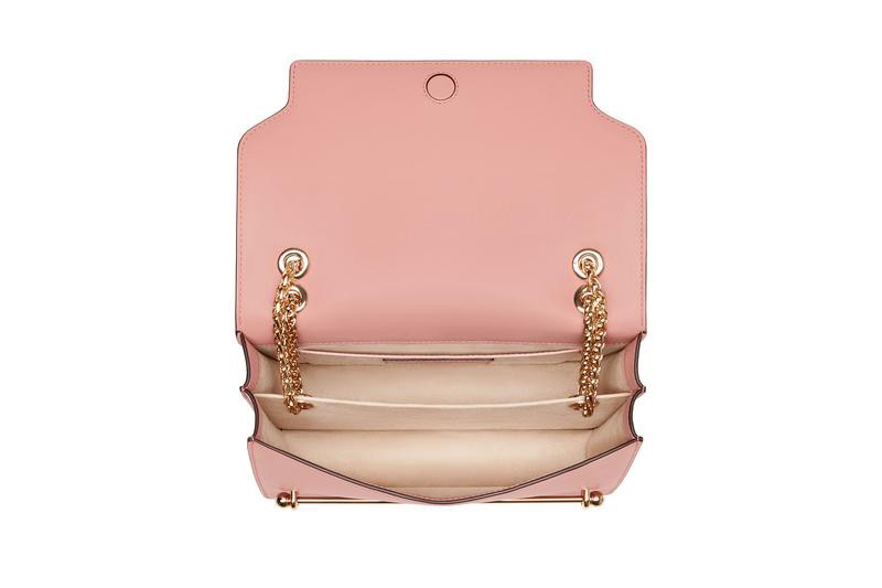 7HcYYnsWR7i5WBh5wjl7_The-Strathberry-X-Moomins_East-West_Rose_Interior_800x