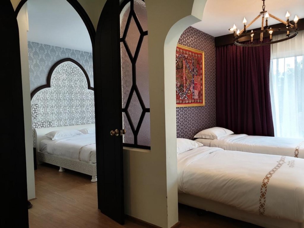 The Grand Morocc Hotel