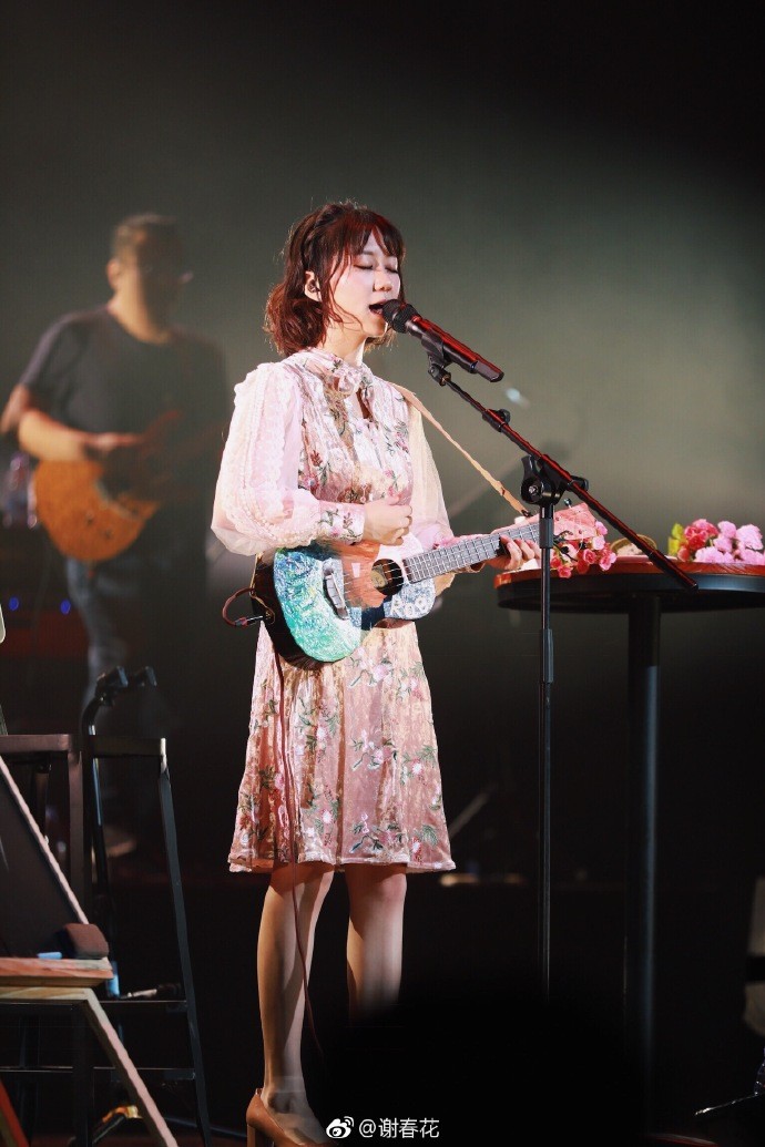 微博@謝春花
