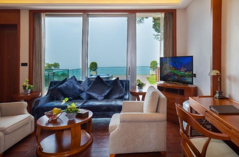 200h0q000000gk30d2784_R_800_525_R5_D