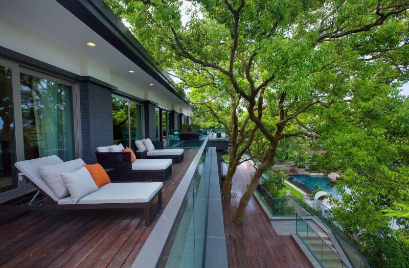 af5163e77d8c4610838609e44a61b781_R_800_525_R5_D