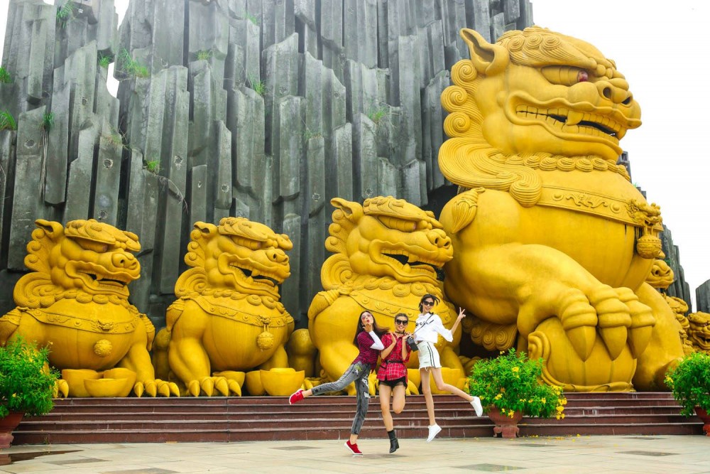 Suoi Tien Theme Park@FB