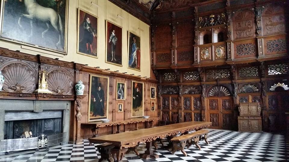 Hatfield House@Facebook