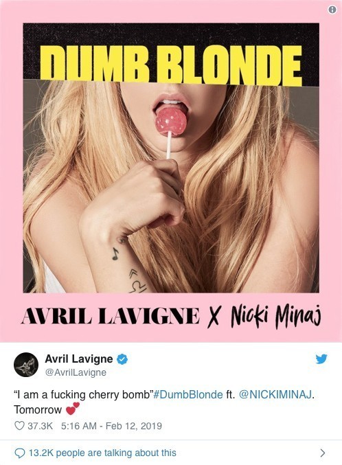 Avril Lavigne twitter