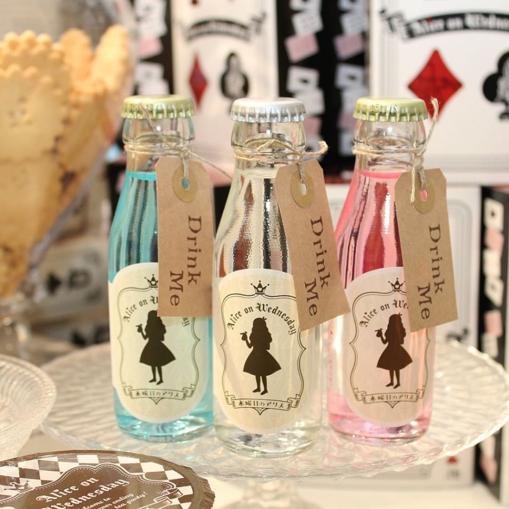 Alice on Wednesday 官網