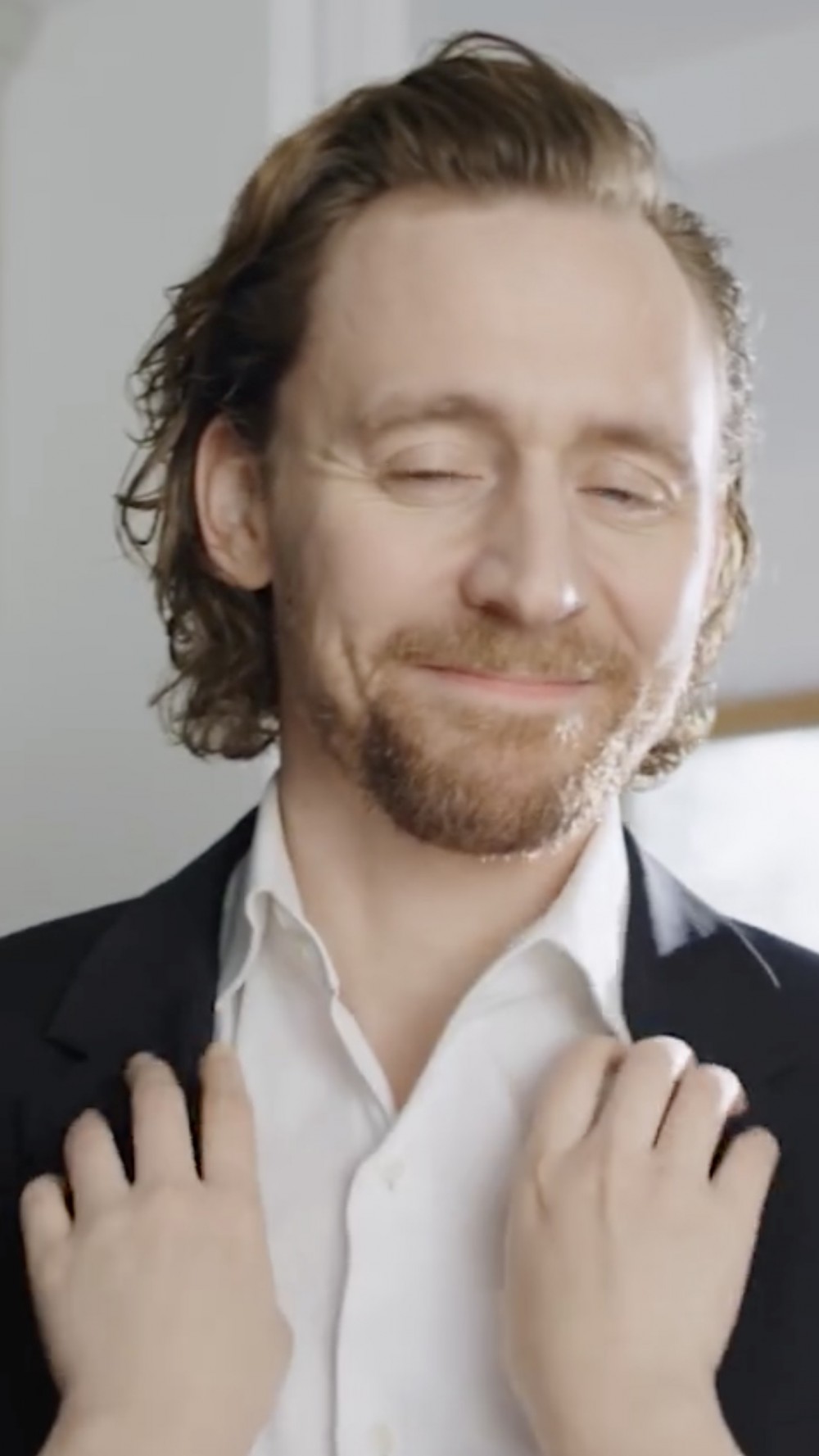 Tom Hiddleston微博