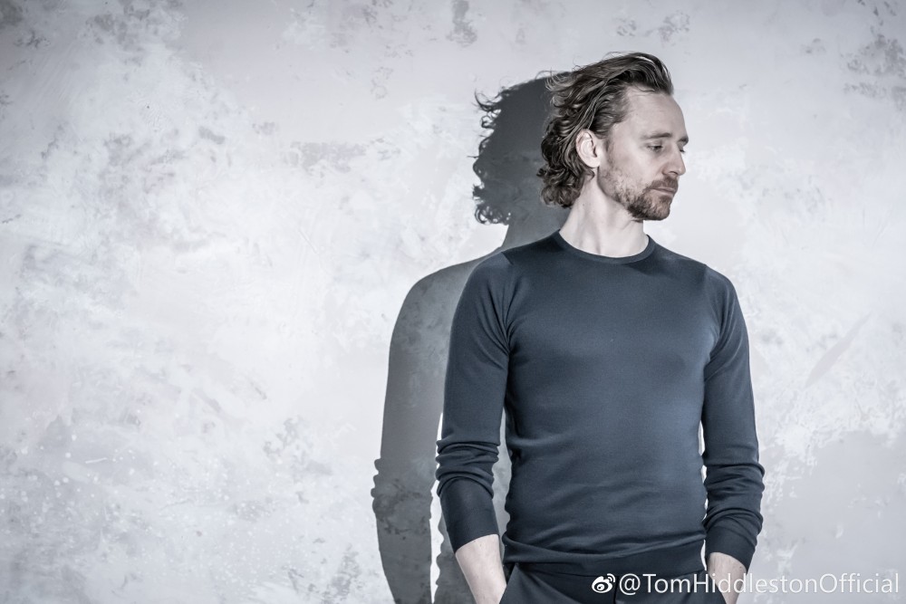 Tom Hiddleston微博