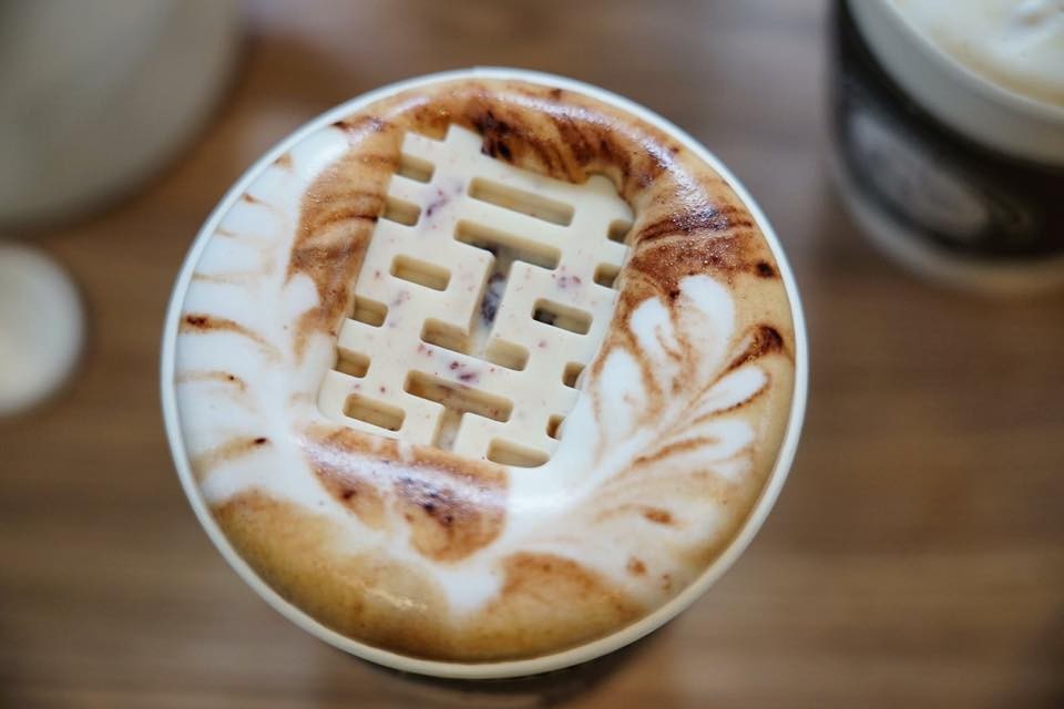 斗。宅商社Café & Bar 官網