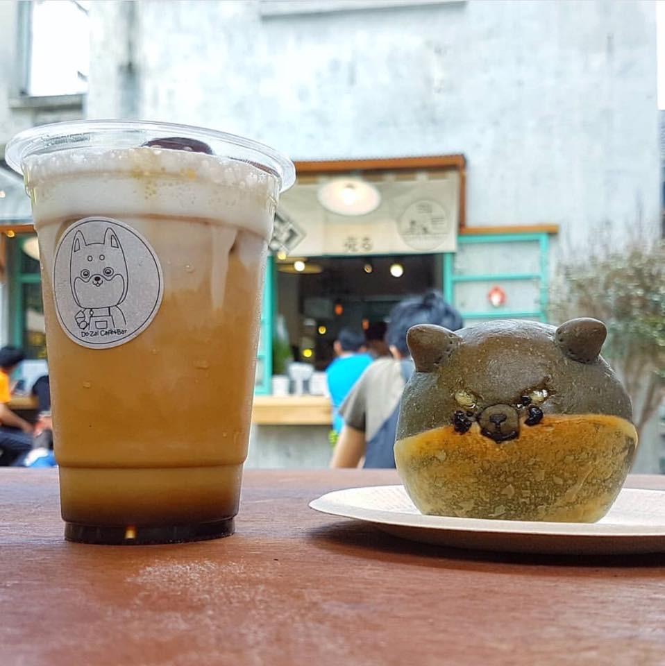 斗。宅商社Café & Bar 官網