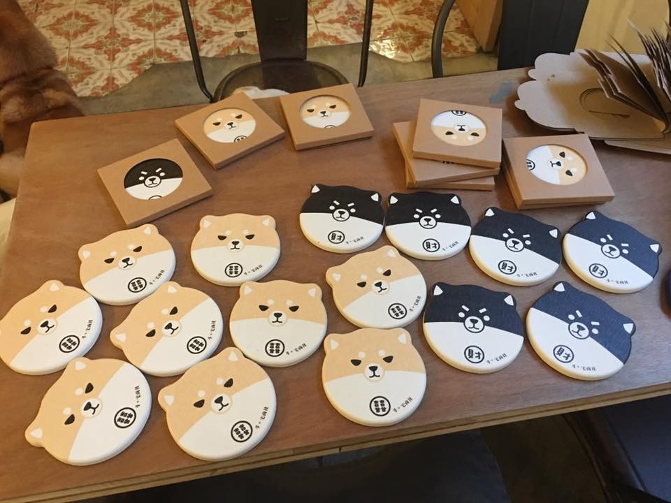 斗。宅商社Café & Bar 官網