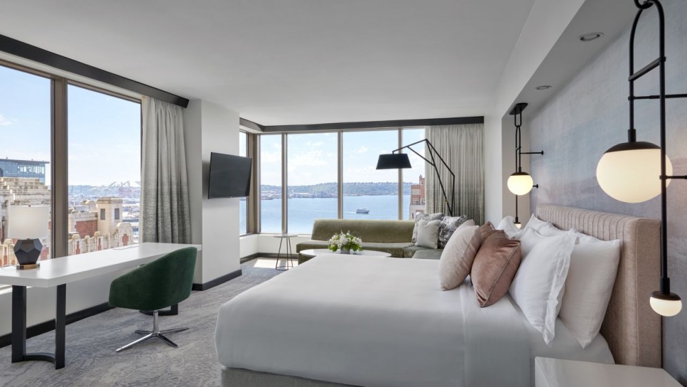 Loews Hotel 1000