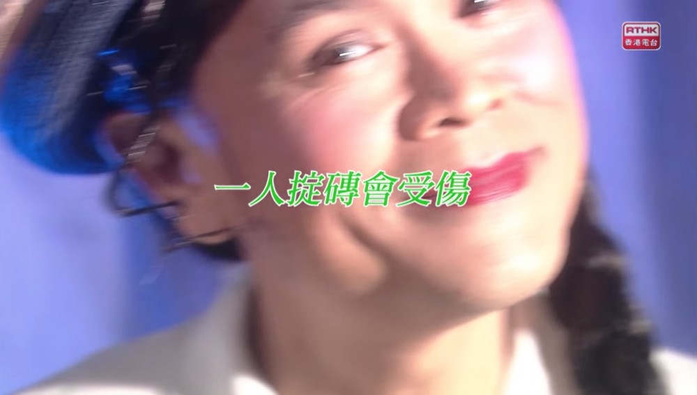 《頭條新聞》Facebook