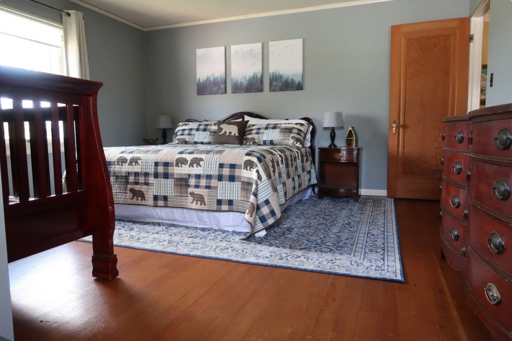 Airbnb