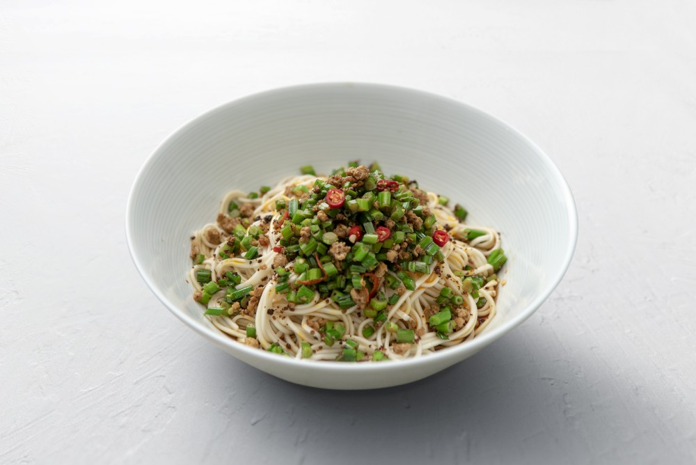 Stir-fried Minced Pork Mixed Noodles, Chive Flowers, Fermented Black Bean (1)